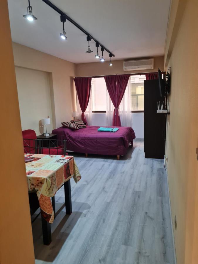 Monoambiente A 300 Metros Del Obelisco Apartment Buenos Aires Luaran gambar