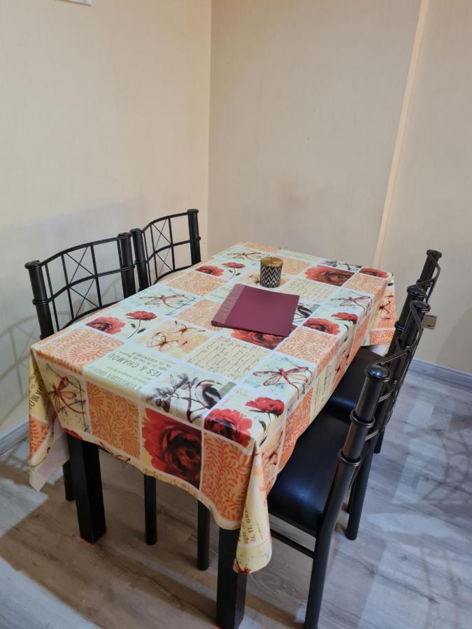 Monoambiente A 300 Metros Del Obelisco Apartment Buenos Aires Luaran gambar