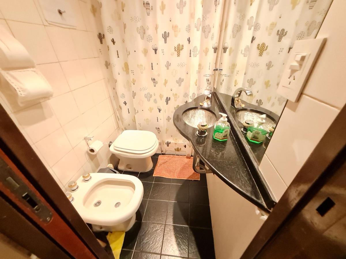 Monoambiente A 300 Metros Del Obelisco Apartment Buenos Aires Luaran gambar